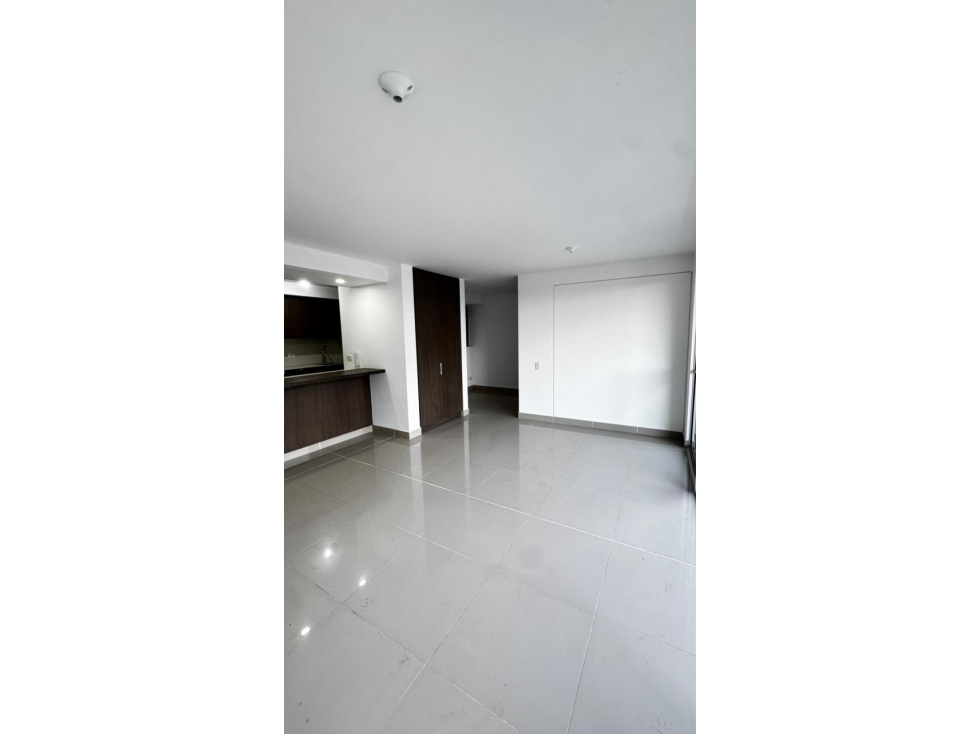 VENDO APARTAMENTO PISO 5 EN VALLE DEL LILI (P.Z) CW:9685802 — foto 2