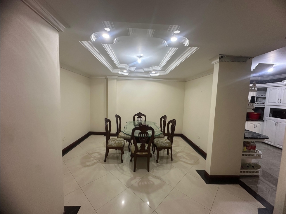 VENDO CASA 2 PISOS MAS TERRAZA UNIFAMILIAR EN LA FLORA (B.V)CW:9718859 — foto 4