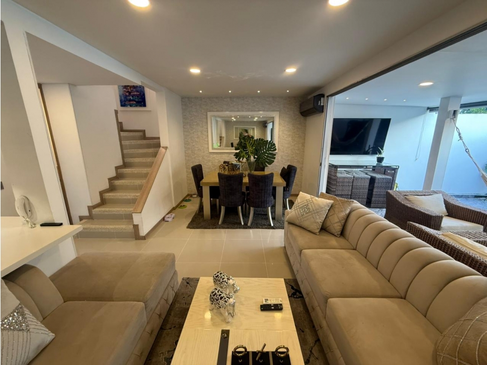 VENDO HERMOSA CASA EN CINCO SOLES JAMUNDI (IK) CW: 9751013 — foto 2