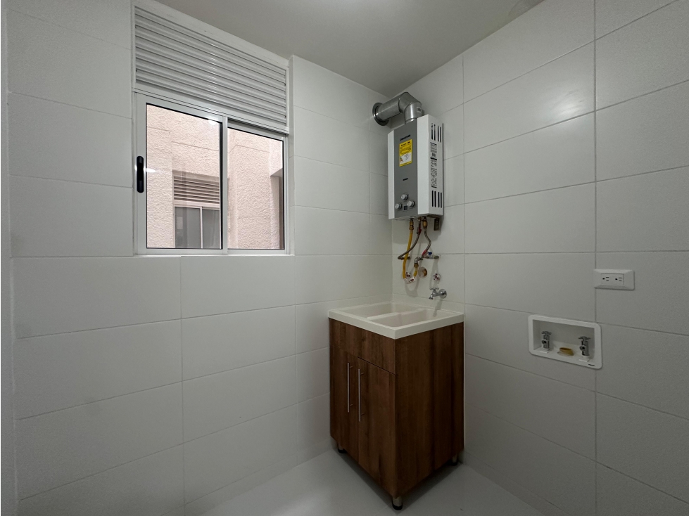 VENDO LINDO APTO EN ALTOS DE CIUDAD JARDIN PISO 12 (BV) CW:9720458 — foto 5