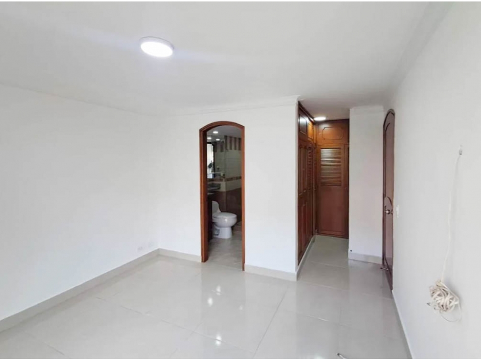 Apartamento en venta en Laureles Campestre sector La Castellana — foto 6