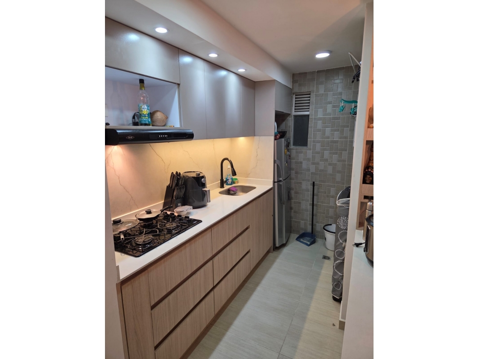 VENTA DE HERMOSO APARTAMENTO PISO 12 EVARISTO GARCIA (PZ) CW:9775228 — foto 3