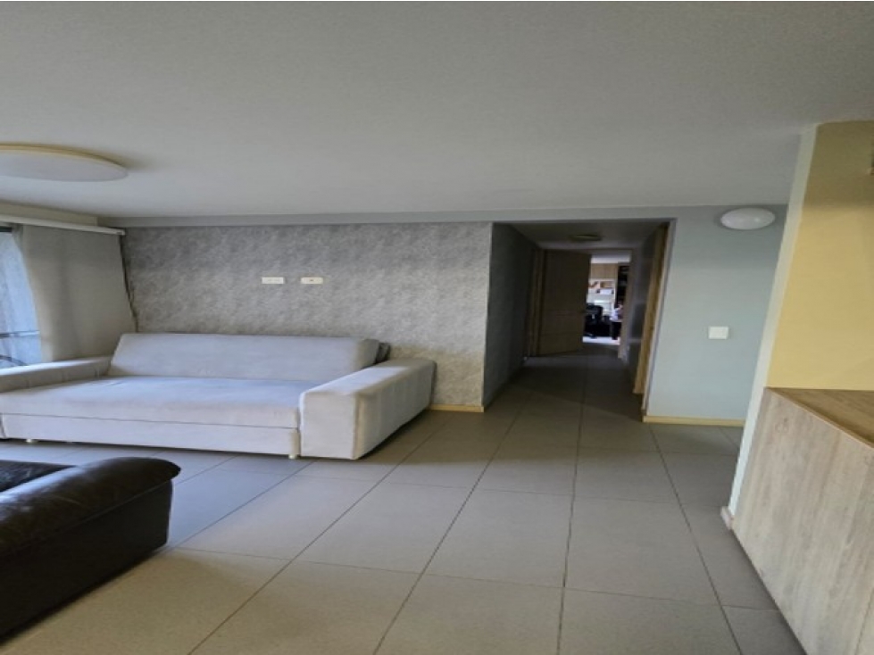 Apartamento en venta en la Loma de los Bernal — foto 2