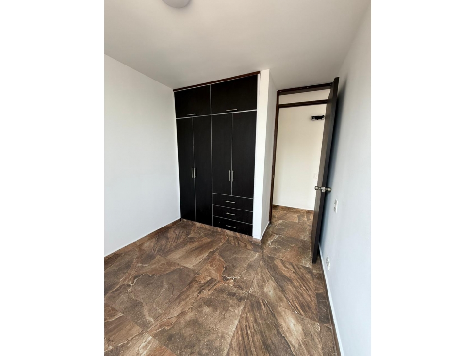 VENTA DE APARTAMENTO EN VALLE DEL LILI PISO 3 (PZ) CW: 9814682 — foto 5