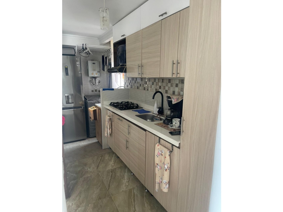 VENTA DE APTO REMODELADO 3P S/A CERCA A 14 DE CALIMA (FG)W:9829284 — foto 3