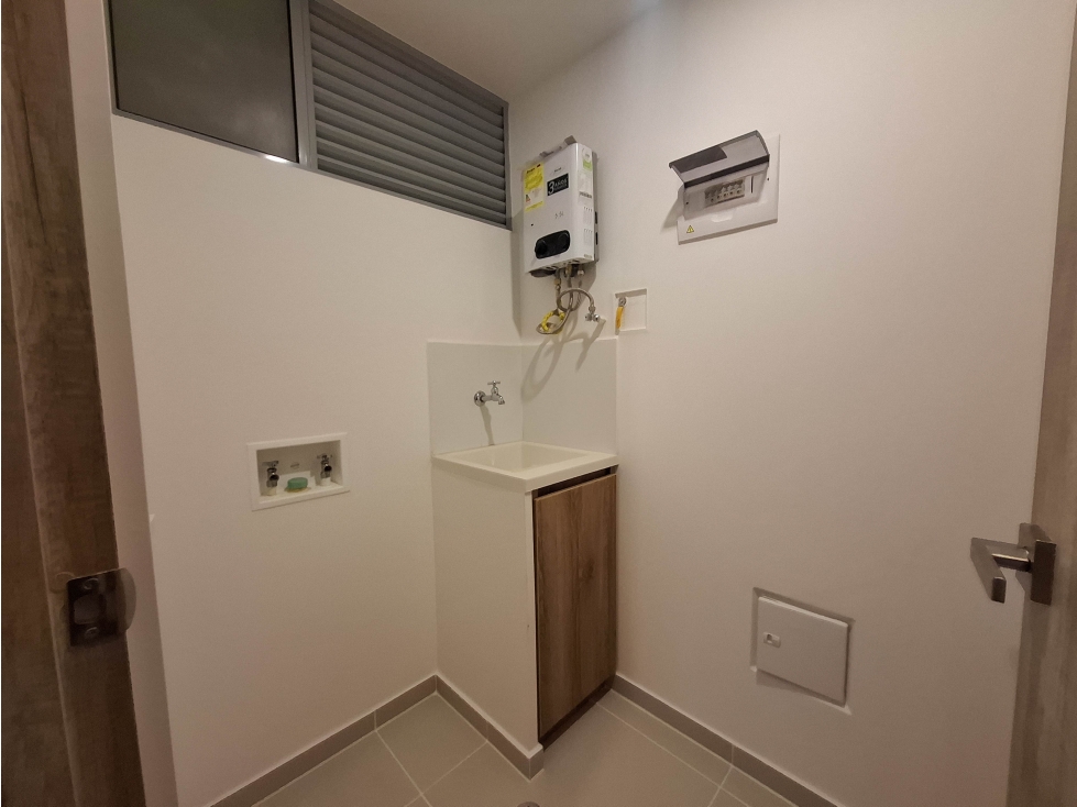 Apartamento para estrenar en Ciudad del Rio El Poblado — foto 3