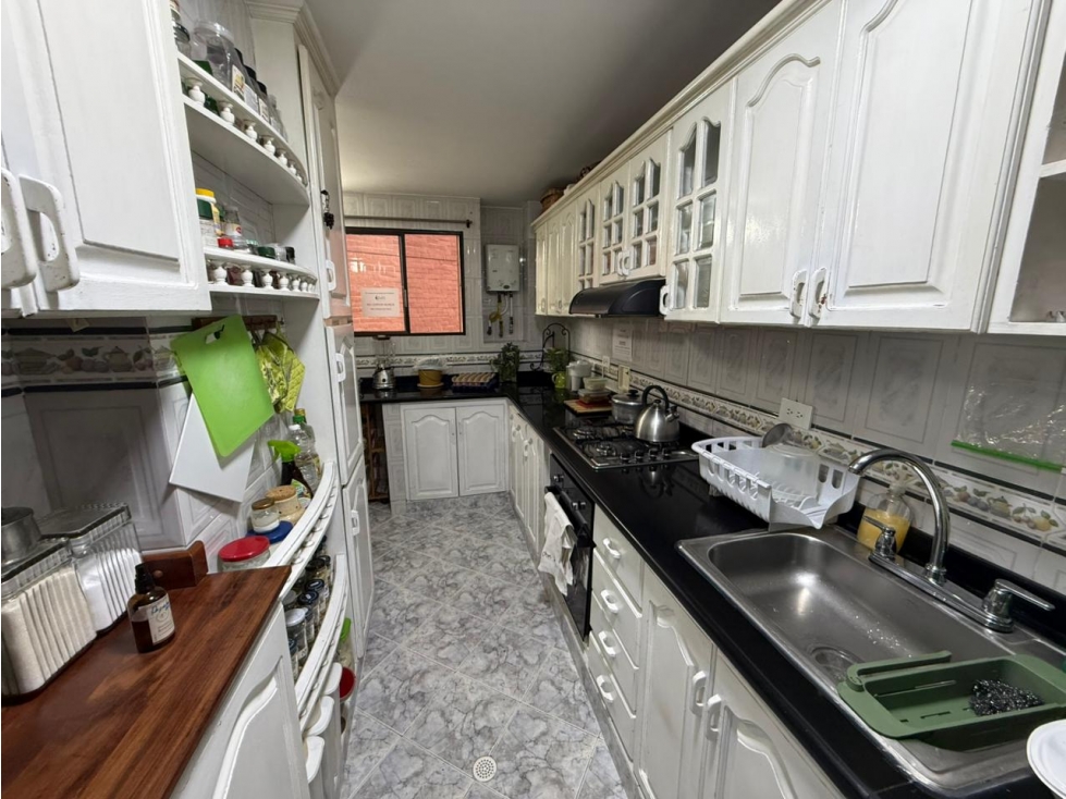 VENDO APARTAMENTO PISO 1 EN QUINTAS DE DON SIMON (I.K) CW:9881279 — foto 5