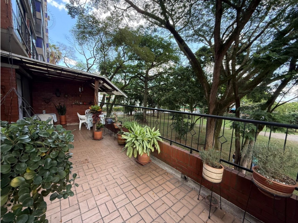 VENDO APARTAMENTO PISO 1 EN QUINTAS DE DON SIMON (I.K) CW:9881279 — foto 6