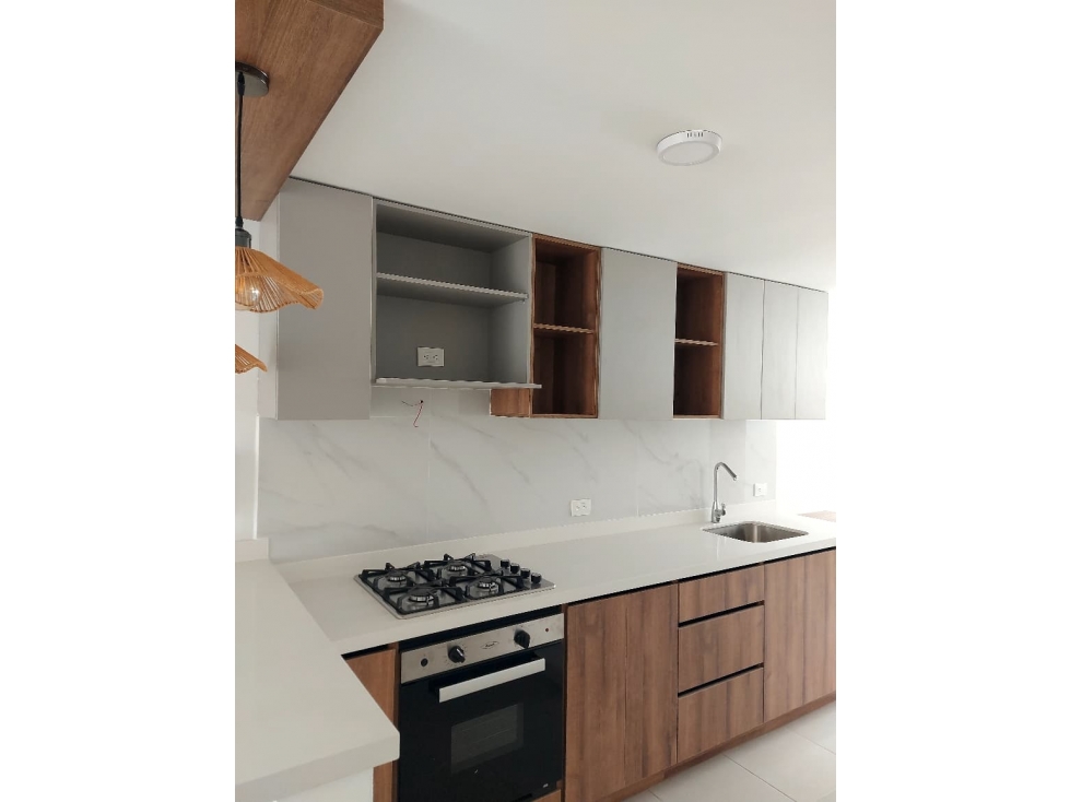 VENDO APARTAMENTO PISO 3 EN EDIFICIO EN GRANADA (D.M) CW:9885394 — foto 5