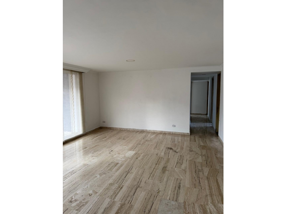 VENDO LINDO APARTAMENTO PISO 5 EN LA FLORA (L.R) CW: 9896024 — foto 3