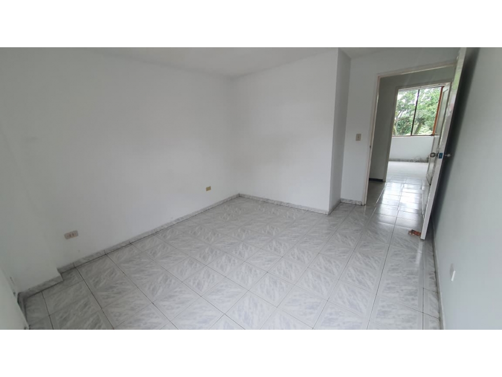 VENDO APTO PISO 5 CON PARQUEADERO EN SANTA ISABEL (L.S) CW:9924074 — foto 5