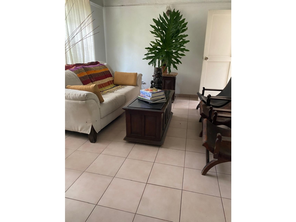 VENDO CASA DE 1 PISO EN EL BARRIO LA FLORA (D.M) CW:9941598 — foto 4