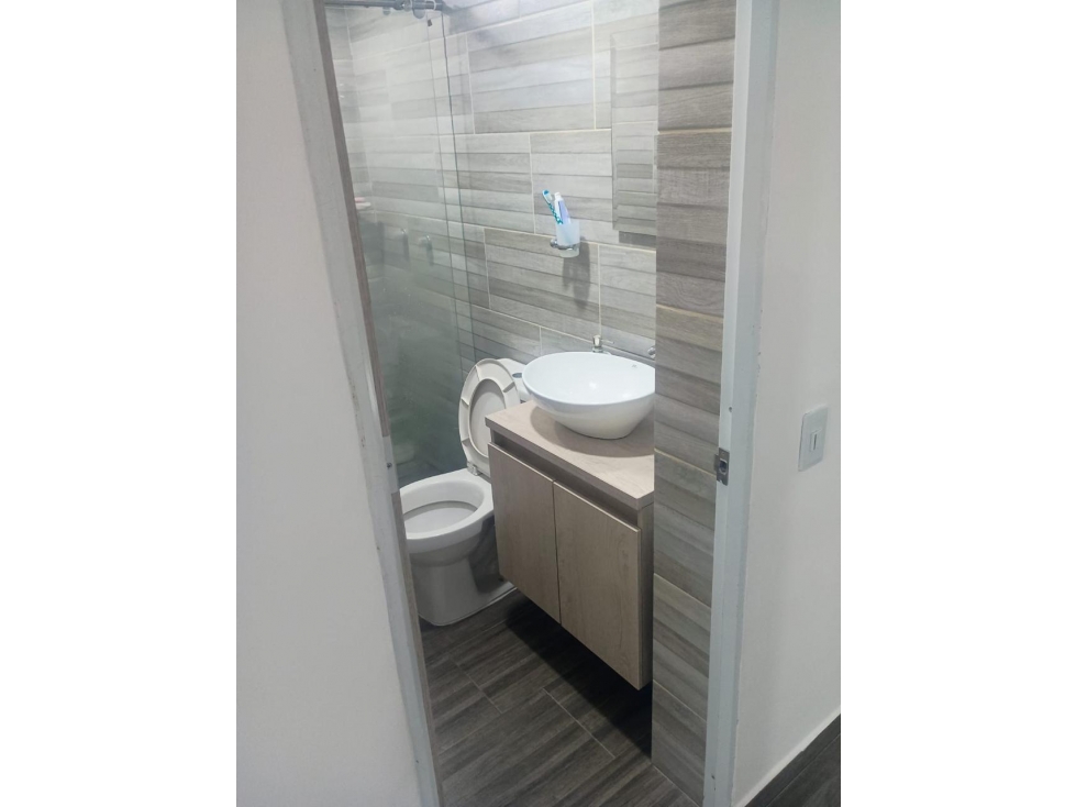 VENDO APARTAMENTO PISO 2 EN BRISAS DEL LIMONAR (D.C) CW:9944131 — foto 4