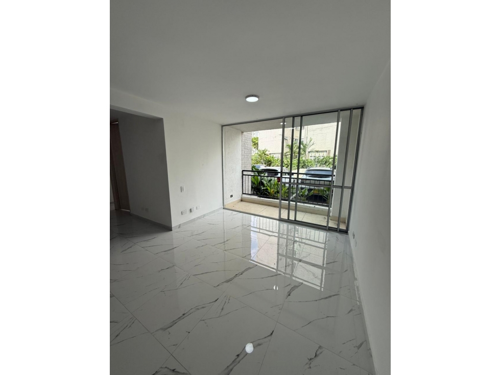 VENTA HERMOSO APARTAMENTO CIUDAD GUABINAS (P.Z) CW: 9984089 — foto 2