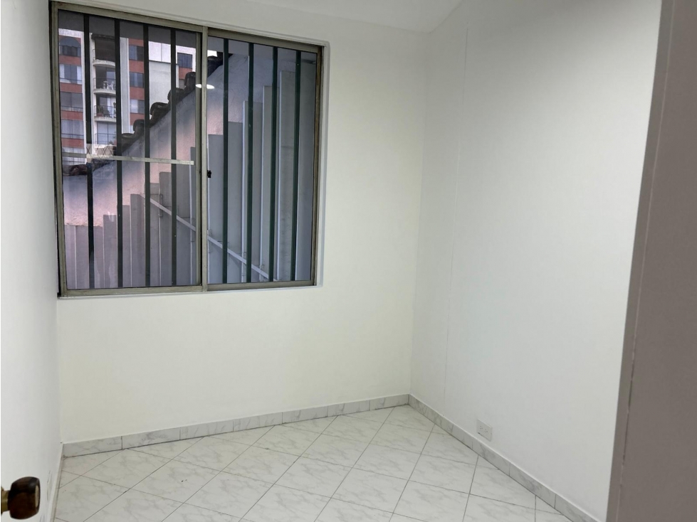 VENDO APARTAMENTO PISO 3 EN QUINTAS DE DON SIMON (A.M) CW:9970022 — foto 5