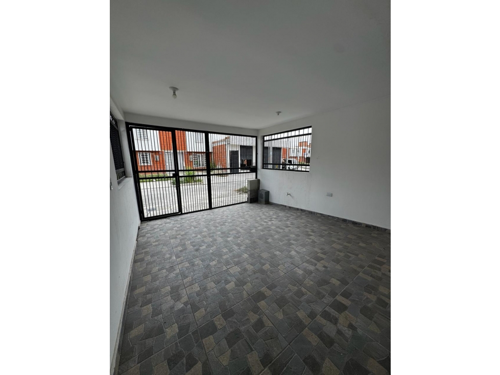 VENDO CASA DE 3P UNIF. EN MANZANARES CANDELARIA (FG)W:10010606 — foto 3