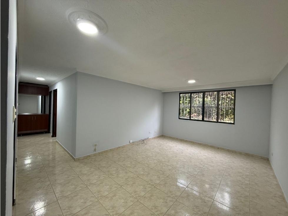 VENDO APARTAMENTO PISO 1 EN ALHAMBRA (K.T) CW:9996312 — foto 2