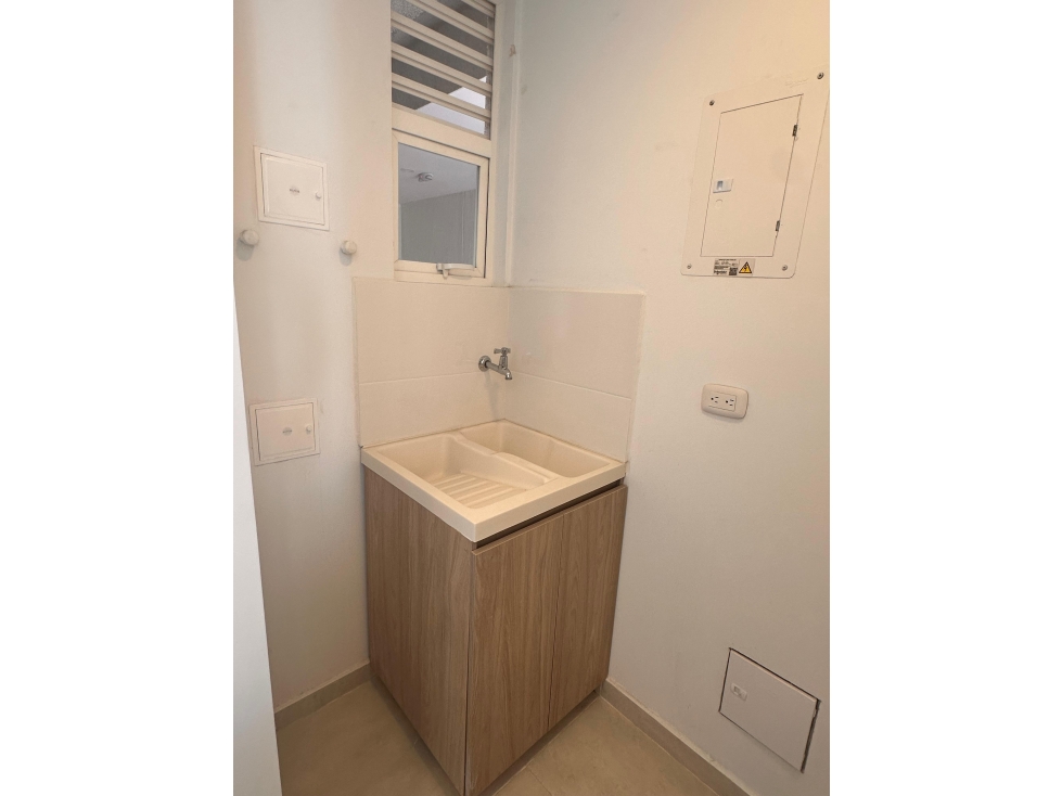 VENDO APARTAMENTO PISO 9 EN LA FLORA (B.V) CW:10042332 — foto 5