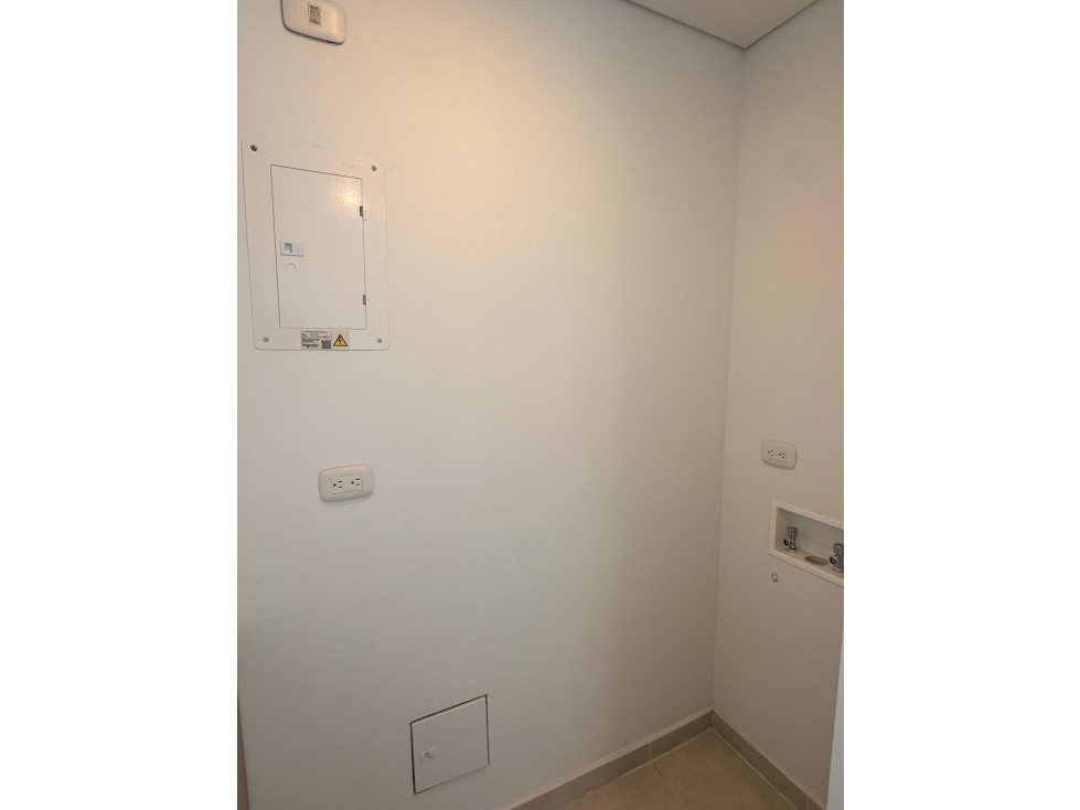 VENDO APARTAMENTO PISO 9 EN LA FLORA (B.V) CW:10042332 — foto 6