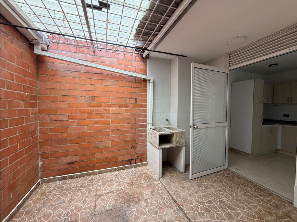 VENDO CASA ESQUINERA EN CONDOMINIO EN VALLE DEL LILI (K.T) CW:10125941 — foto 5