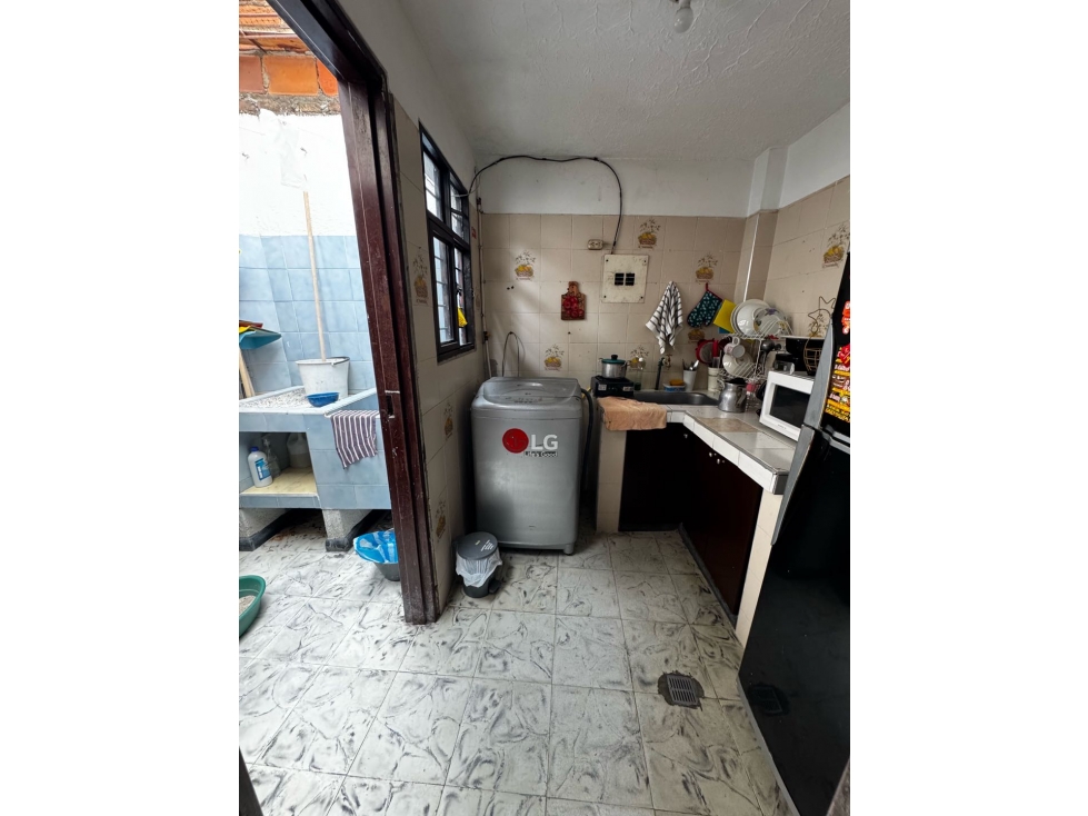 VENDO CASA BARATA BIFAMILIAR EN B. BRETAÑA(FG)W10216229 - 4
