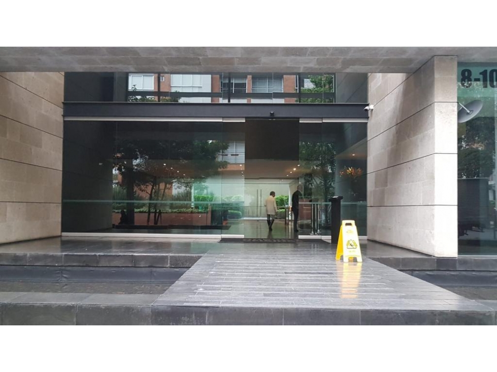 Oficina en Vender en Bogotá D.C. — foto 2