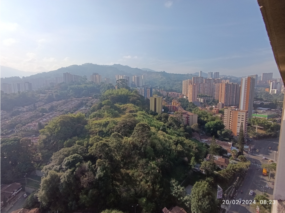 VENDO APARTAMENTO DE 77 m², PISO 23 EN SABANETA FRONTERA CON ENVIGADO