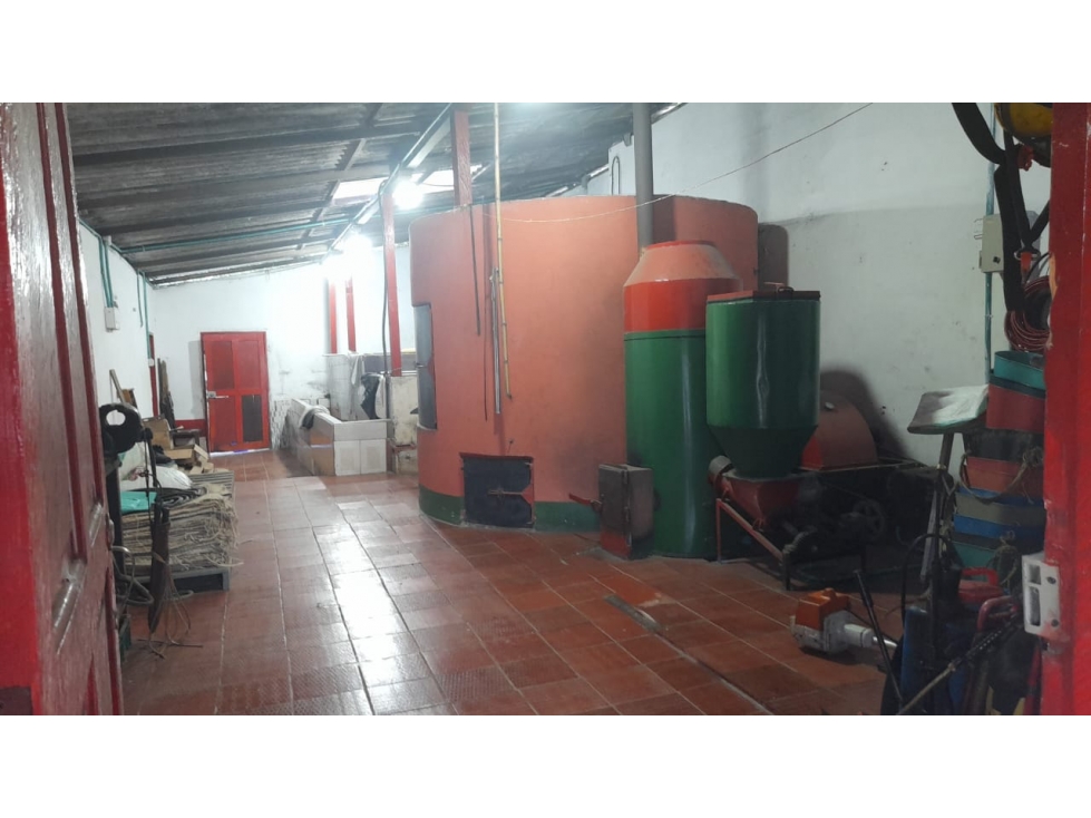 VENDO FINCA DE 50 CUADRAS PARA GANADERÍA Y CON CAFÉ EN CONCORDIA - 5
