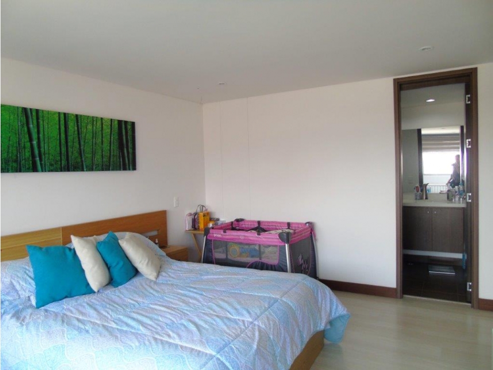 VENDO APARTAMENTO DE 144 m², PISO 10 EN SABANETA UNIDAD COMPLETA — foto 5