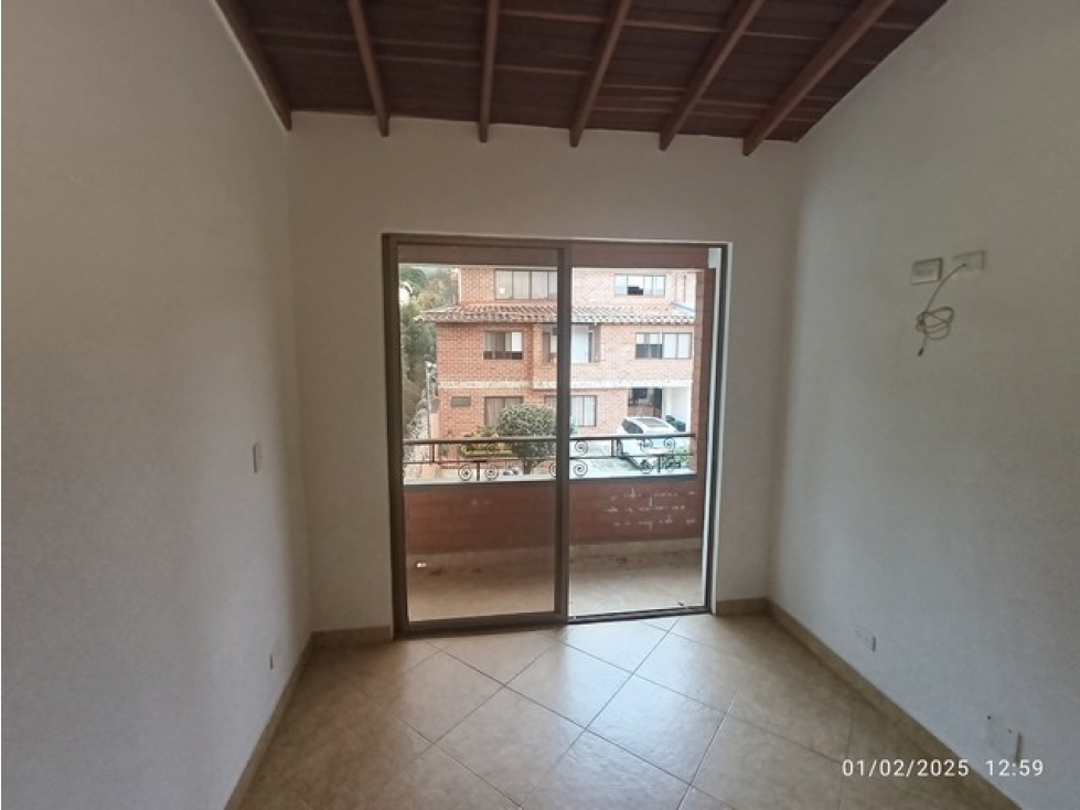 VENDO CASA EN LA ESTRELLA DE 256 m², 3 NIVELES EN UNIDAD RESIDENCIAL — foto 2