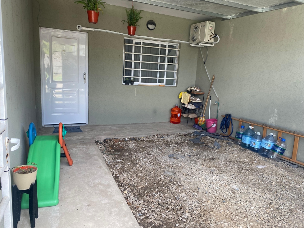 Duplex en venta en Los Hornos - 3