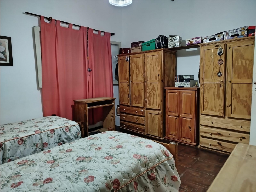PH al frente en venta, con 2 patios de 4 ambientes, San Carlos - 6