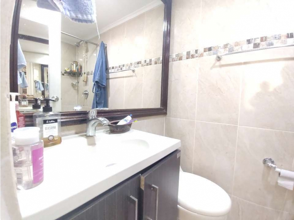 VENDO APARTAMENTO EN LA LOMA DE SAN JULIAN EL POBLADO DE 92 m², PISO 3 — foto 5