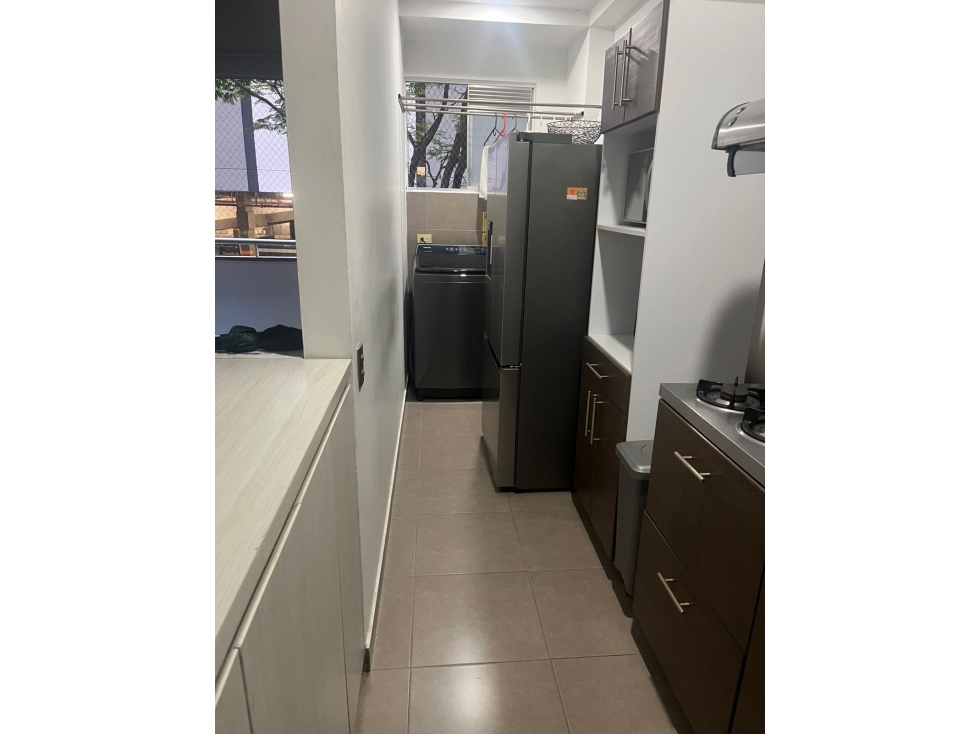 VENDO APARTAMENTO EN CIUDAD DEL RÍO EN EL POBLADO DE 74 m², PISO 2 — foto 4