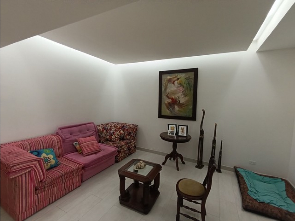VENDO CASA EN EL POBLADO SECTOR EL CAMPESTRE DE 644 m² EN UNIDAD — foto 5