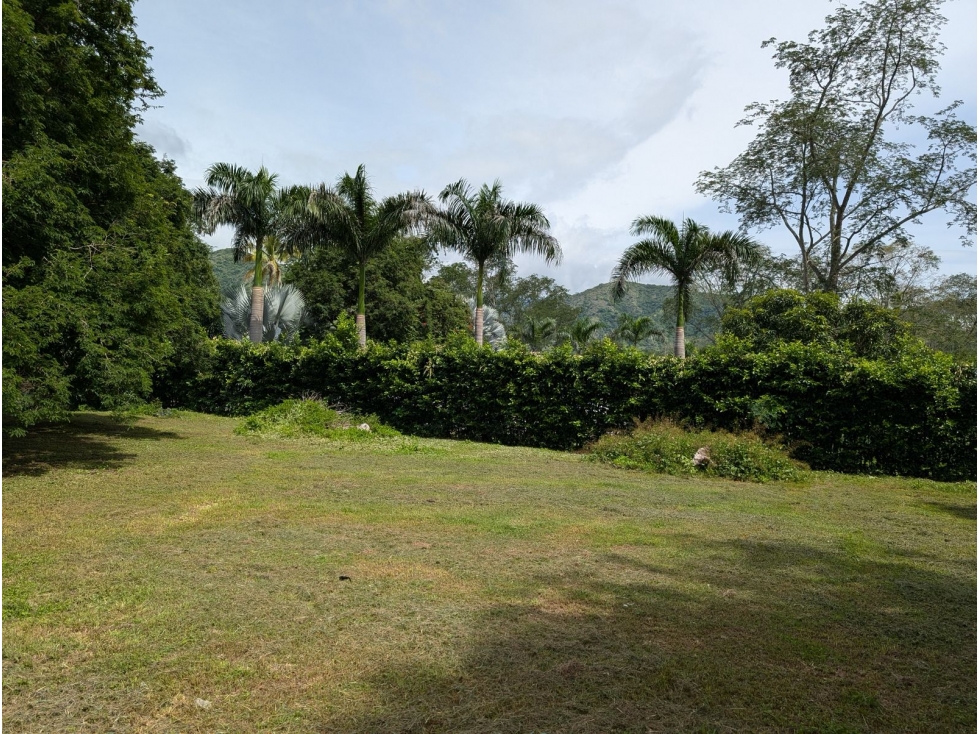 VENDO LOTE EN SOPETRAN EN PARCELACIÓN HACIENDA REMOLINOS DE 2.000 m² — foto 3