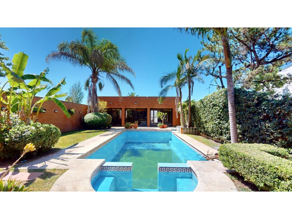 Casa venta 5 Dormitorios - 1