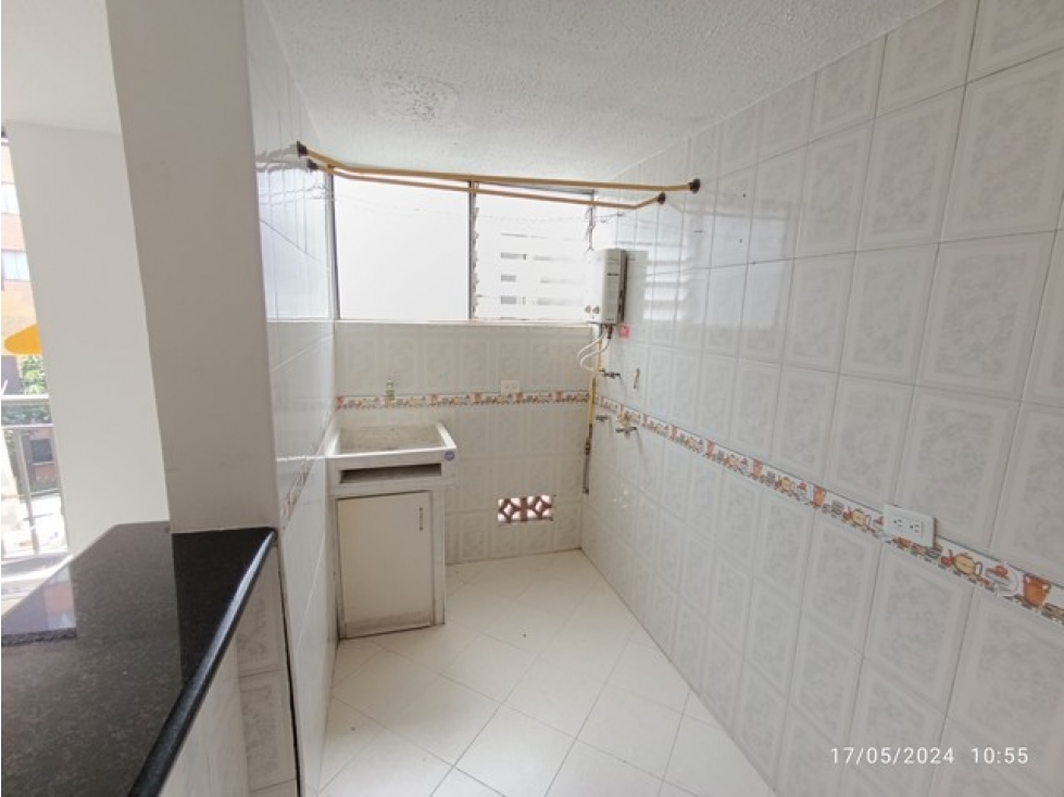 VENDO APARTAMENTO EN SECTOR CAMINO VERDE EN ENVIGADO DE 62 m², PISO 4 — foto 4