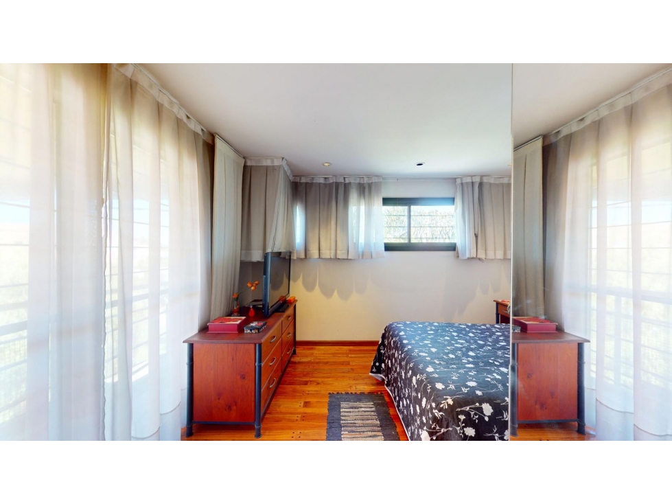 Casa venta 5 Dormitorios - 5