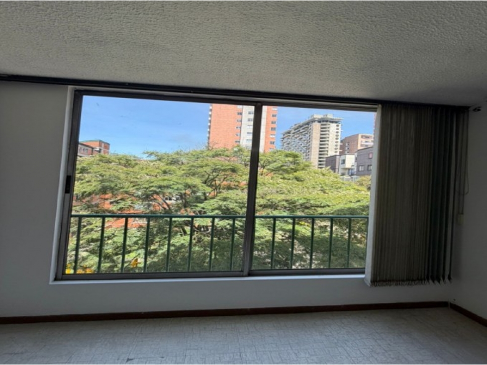 Apartaestudio En Venta En Los Colores — foto 2