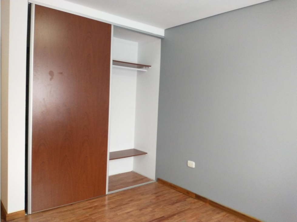 Departamento venta 2 dormitorios con terraza la plata - 2