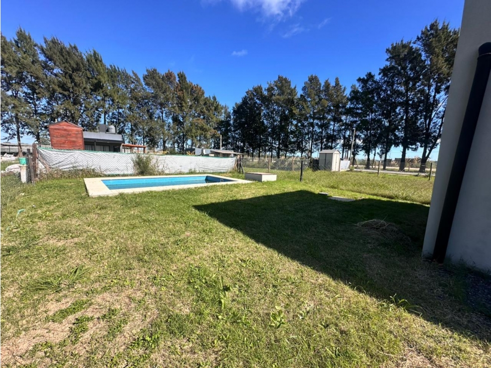 Casa a estrenar 2 dormitorios con pileta - 3