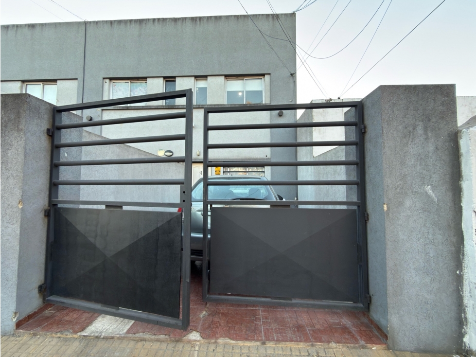 Duplex de 2 dormitorios en venta la plata — foto 2