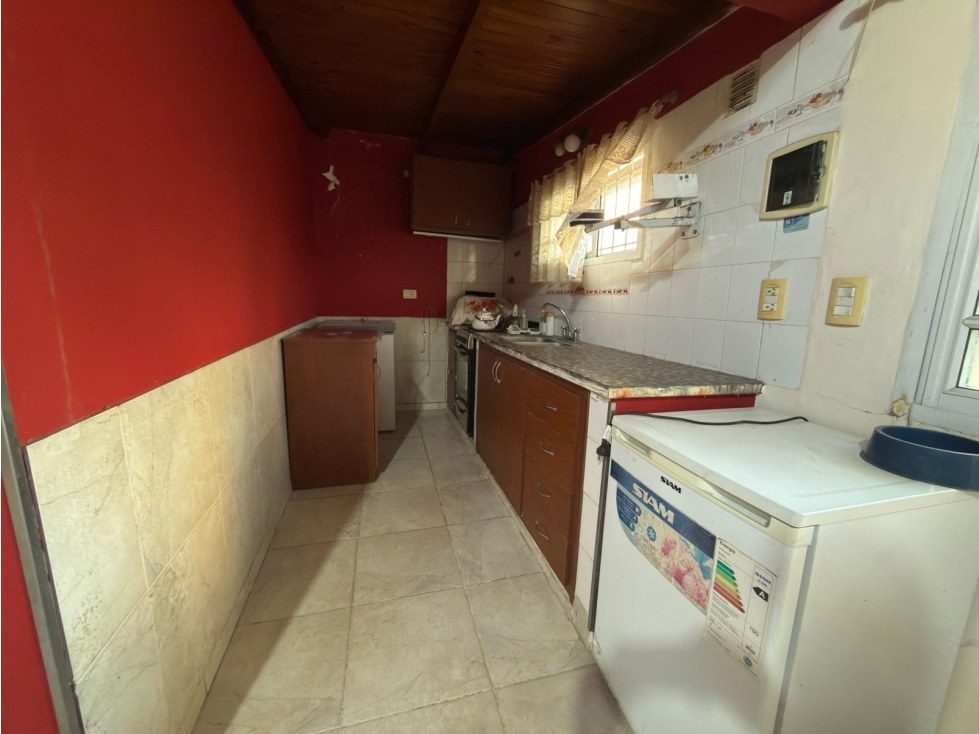 Casa en venta en bloque con cochera la plata - 3