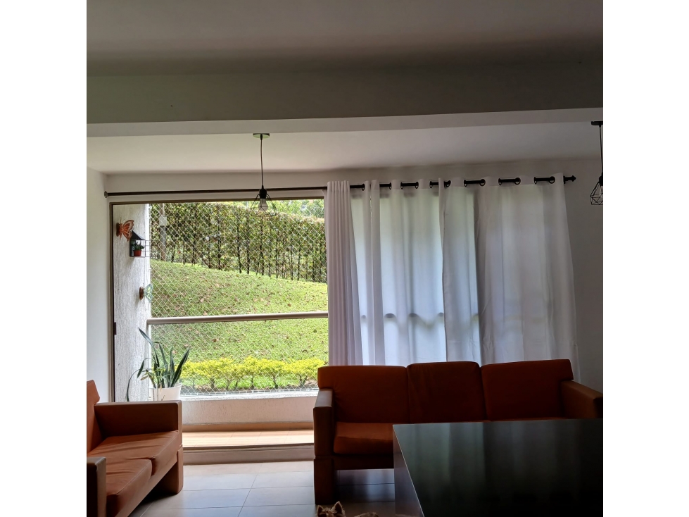 VENTA APARTAMENTO LOMA DE LOS BERNAL