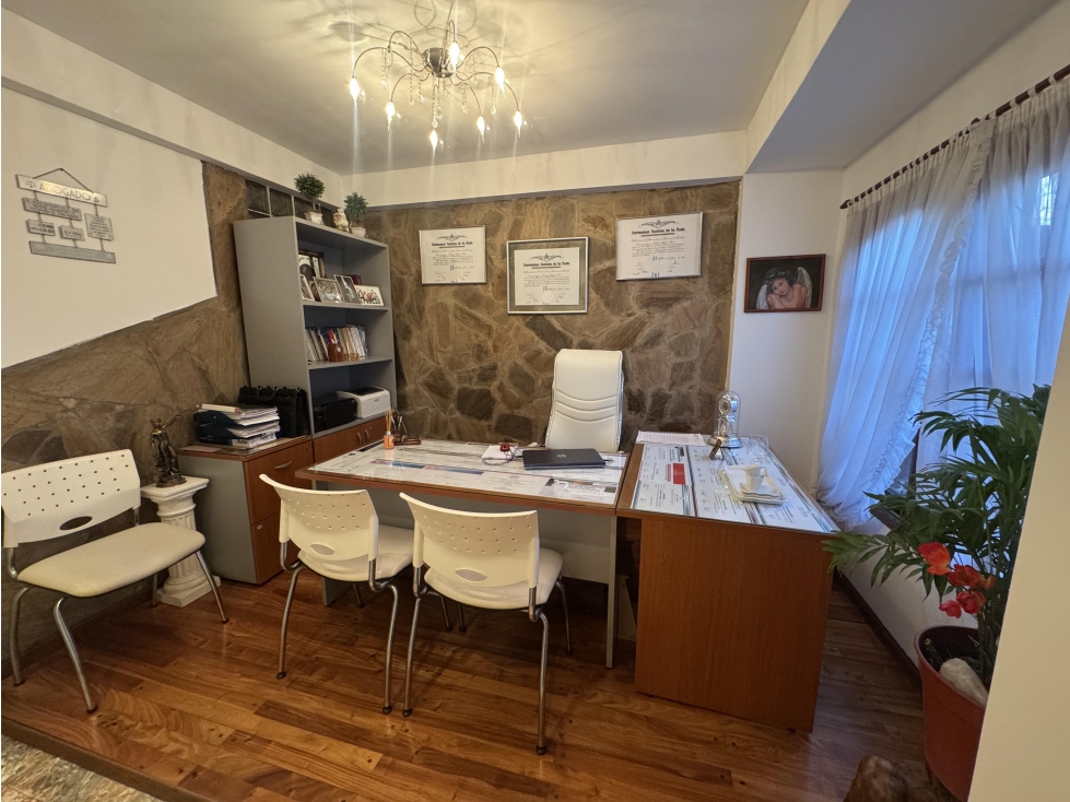 CASA EN VENTA BERISSO 3 DORMITORIOS, PARQUE COCHERA APTO BANCO - 3