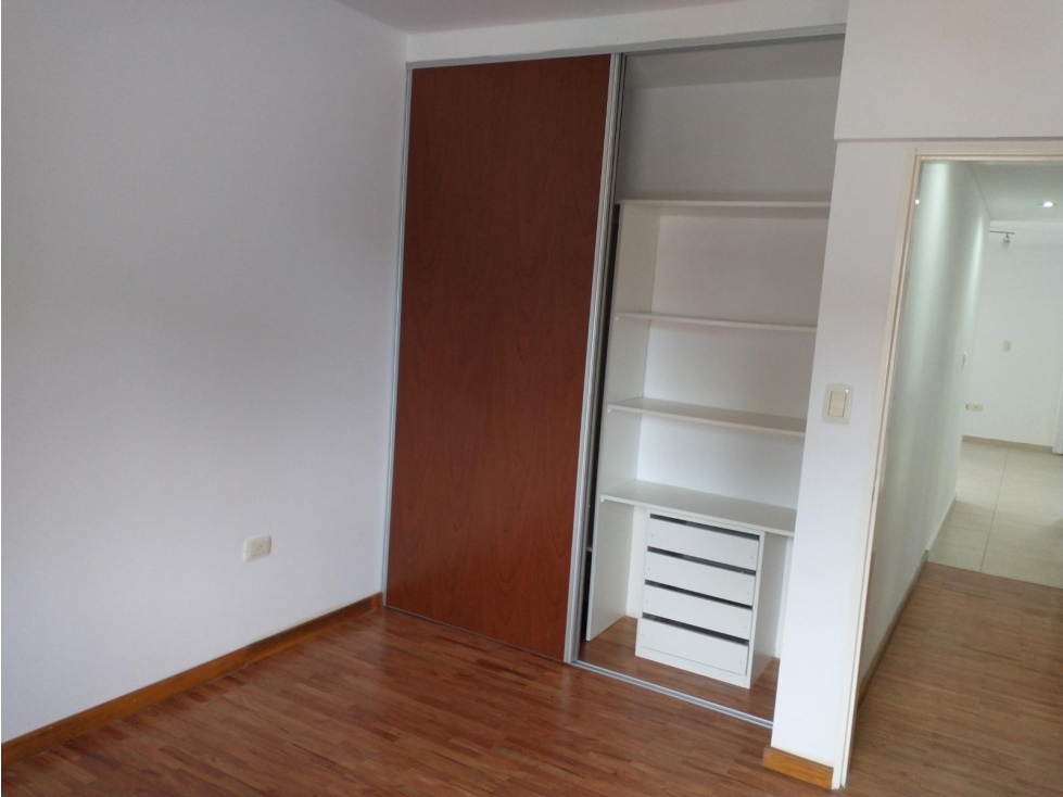 Depto venta 2 dormitorios con terraza, Apto Banco la plata — foto 6
