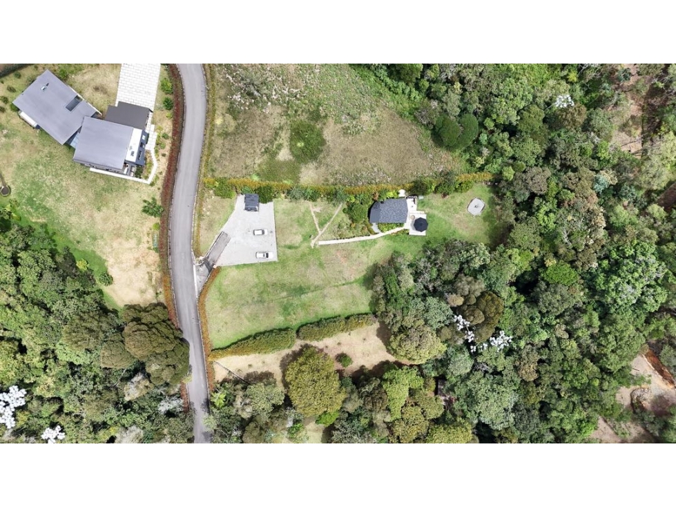 ARRIENDO A | HERMOSA CABAÑA CON BOSQUE | ENVIGADO | EL ESCOBERO