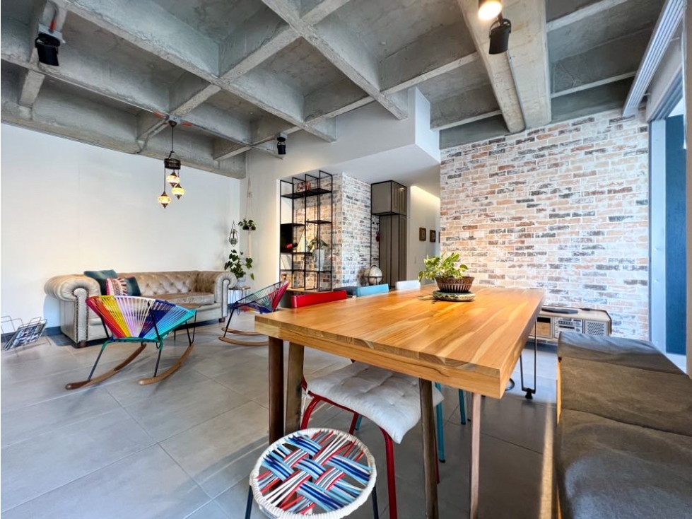 HERMOSO APARTAMENTO ESTILO INDUSTRIAL | POBLADO — foto 2