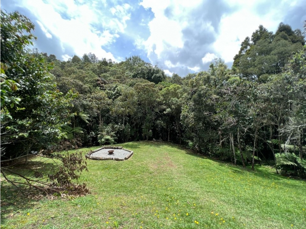 ARRIENDO A | HERMOSA CABAÑA CON BOSQUE | ENVIGADO | EL ESCOBERO — foto 2